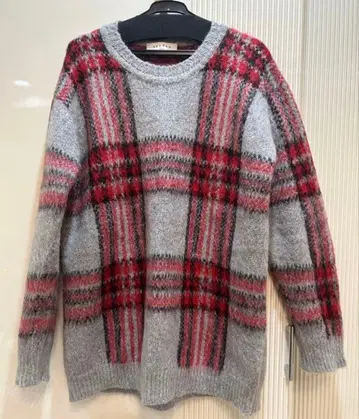 착용 1회 sandro 샤기 체크 니트