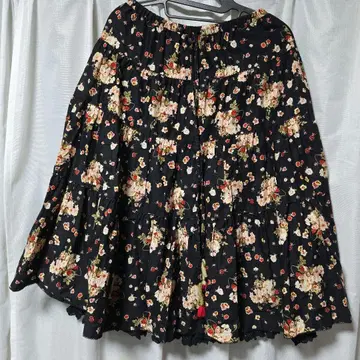 핑크하우스 꽃무늬 스커트