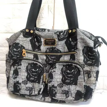 THREE FOUR TIME 매니악 백 중형 숄더백