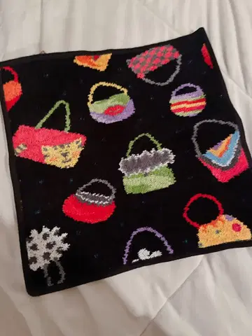 페이러 컬러풀 백 자수 손수건