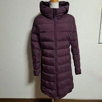 유니클로 후드 부착 롱 다운 자켓 퍼플