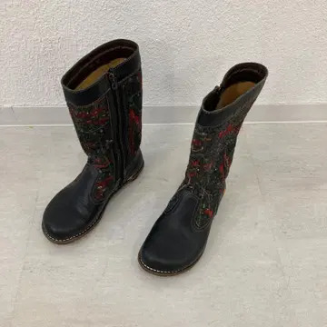 스페인산 The Art Company 자수 가죽 부츠 23.0cm