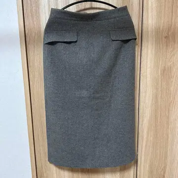 SPAO 무릎 기장 타이트 스커트 그레이 장식 포켓 부착