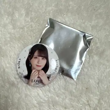 사사키 마이카 보석 의상 캔뱃지