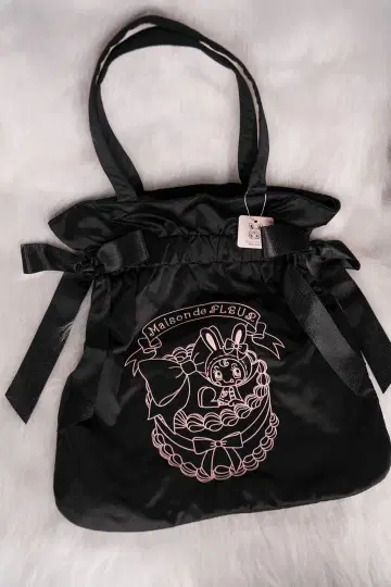 Maison de FLEUR 베리에짱 더블 리본 토트백 블랙