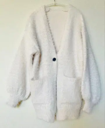 포근포근 샤기 니트 가디건 화이트