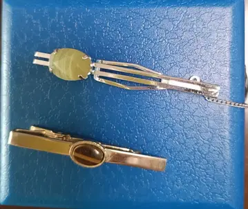 오벌석 포함 실버 넥타이핀 2세트