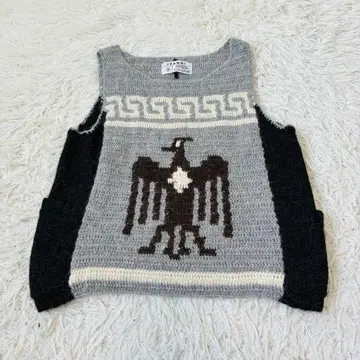 TANG 타앙 알파카 100% 이글 네이티브 패턴 니트 베스트