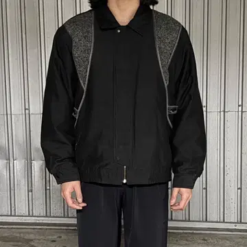빈티지 나일론 블랙 재킷 아카이브 쇼트 기장