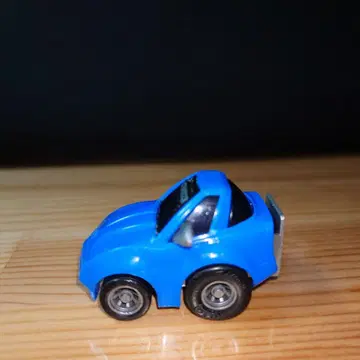 파랑 콜벳 초로Q