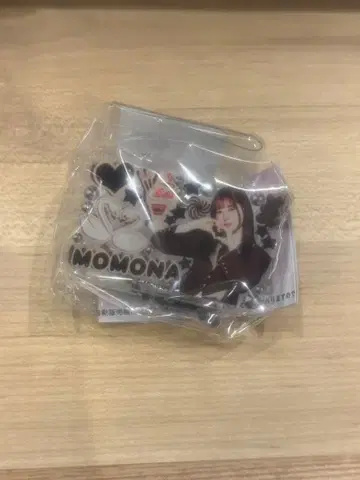 MOMONA 봐봐! 가챠가챠