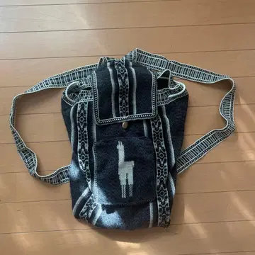 라마 자수 다크 그레이 백팩 grunge 모리걸