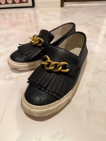 주세페 자노티 슬립온 로퍼