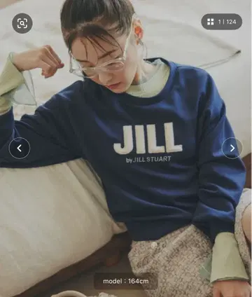 JILL by JILL STUART 인조 모피 로고 다이버 맨투맨