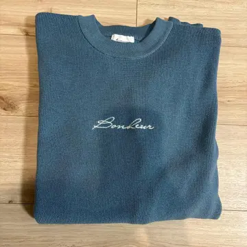 네이비 자수 로고 크루넥 니트