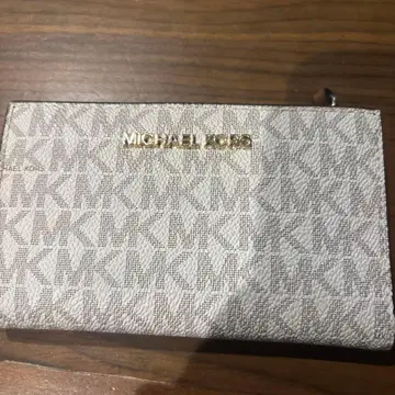 마이클코어스 지갑