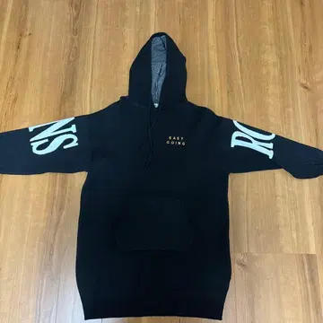 로데오 크라운 와이드 보울 빅 로고 니트 후드티 원피스