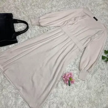 새상품급 그린 라벨 릴랙싱 롱 니트 원피스 아이보리 S 상당