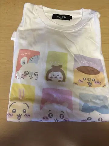 치이카와 (먼작귀) T셔츠