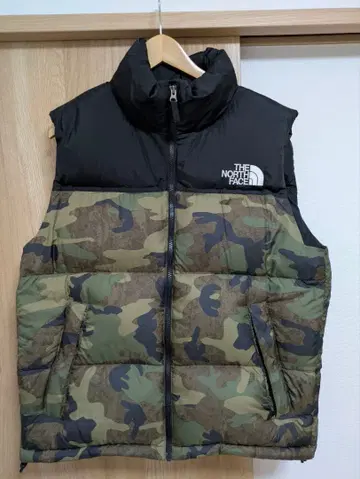 THE NORTH FACE 눕시 다운 베스트 카모플라쥬