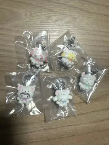 산리오 메지루시 액세서리 후와후와 스노우 가챠가챠 세트