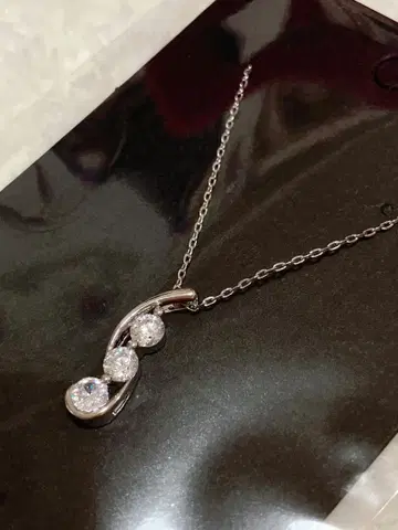 엘레강트한 크리스탈 목걸이