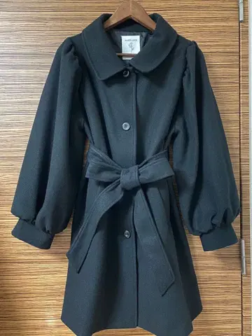 MAJESTIC LEGON 코트