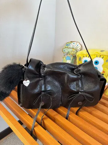 밤색 드로우 스트링 토트백 리본