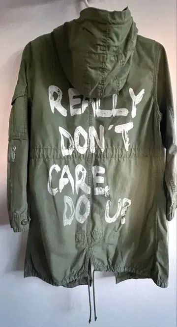 ZARA 밀리터리 모즈 코트 카키 M 사이즈