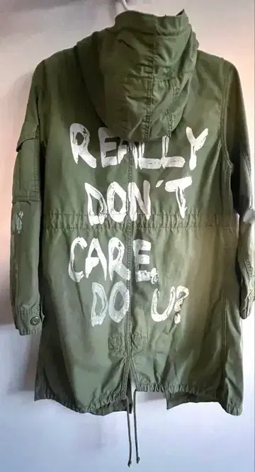 ZARA 밀리터리 모즈 코트 카키 M 사이즈