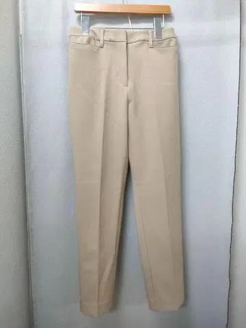 플라스테 베이지 팬츠