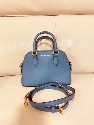 미사용품 마이클코어스 숄더백