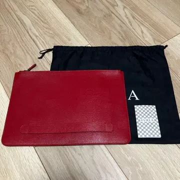 FURLA 클러치백 레드 천연 가죽 빨간색 비즈니스 파우치
