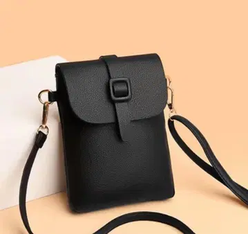 블랙 합성 피혁 숄더백