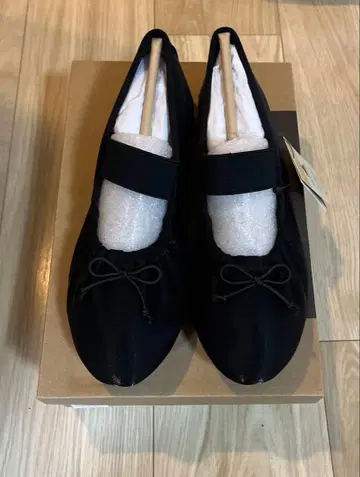 택 포함 새상품! 리본 펌프스