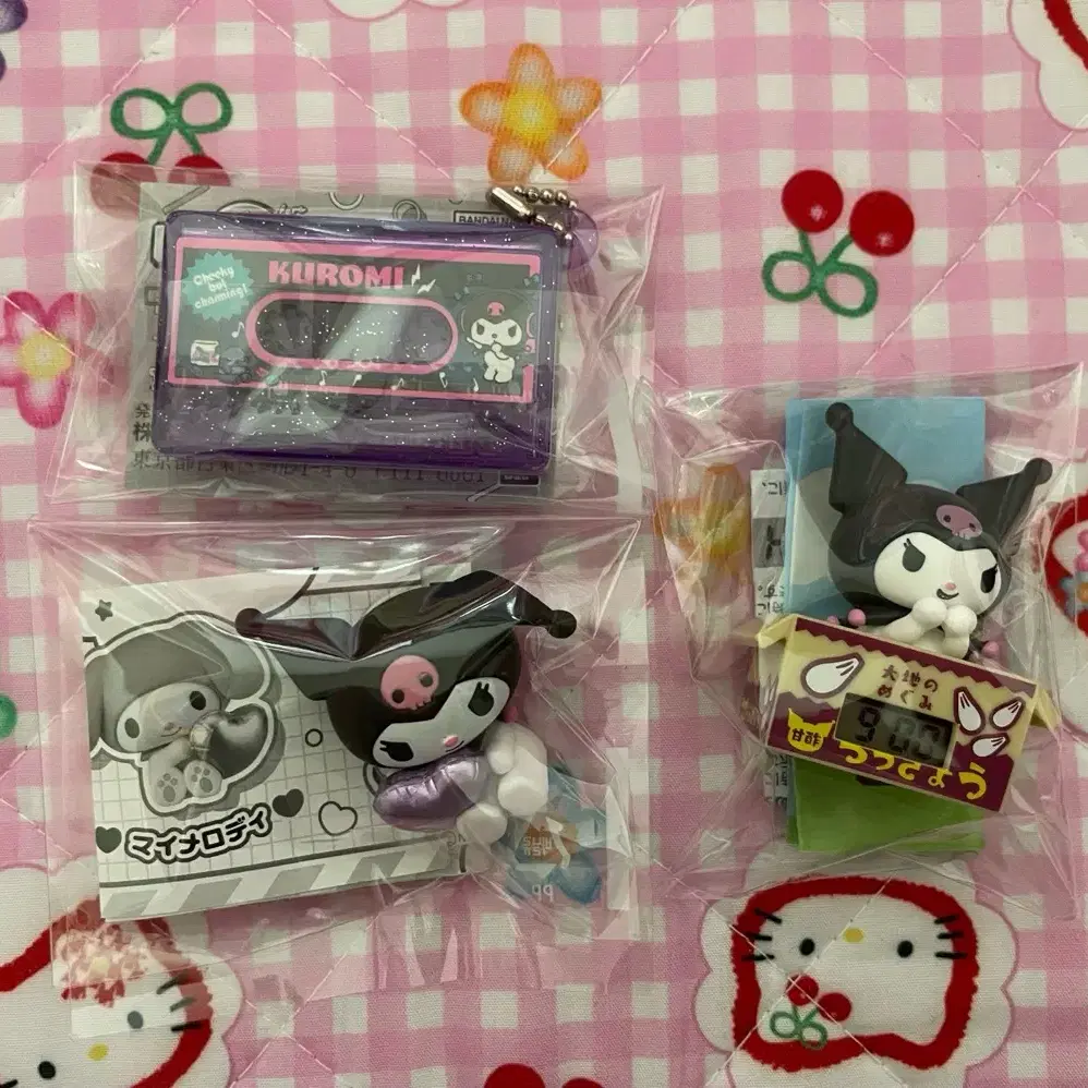 Classic Kuromi 6 Types Set, Waitress Kuromi, Giggle Kuromi, Kuromi Wallet  #쿠로미스트랩,#킥킥쿠로미,#쿠로미피규어,#쿠로미파우치 on Bunjang Global Site.