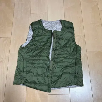 올리브 그린 다운 베스트