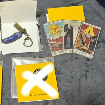 미세스 그린애플 키링과 카드 세트