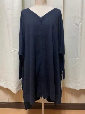 THOMAS WYLDE 캐시미어 가디건