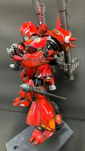 건담 프라모델 HG 캠퍼 페인팅 완성품