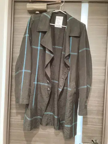 SHAREEF 트렌치코트