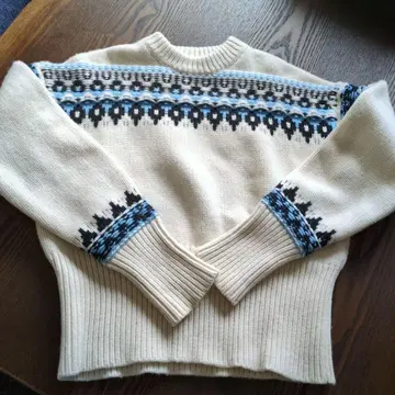 [ 새상품급 ] 노르딕 무늬 니트 스웨터 tomorrow land