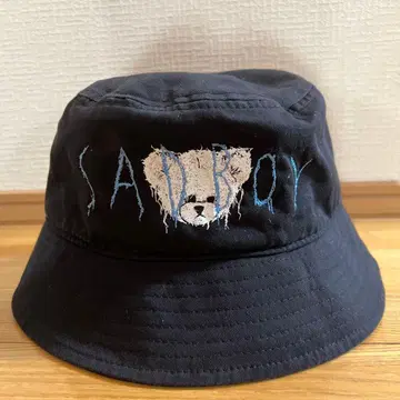 초특가 AZS TOKYO SADBOY 곰 블랙 자수 햇 모자