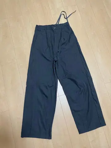 커브 팬츠 LL 그레이 새상품급 IKUMI 샹브르 시마무라