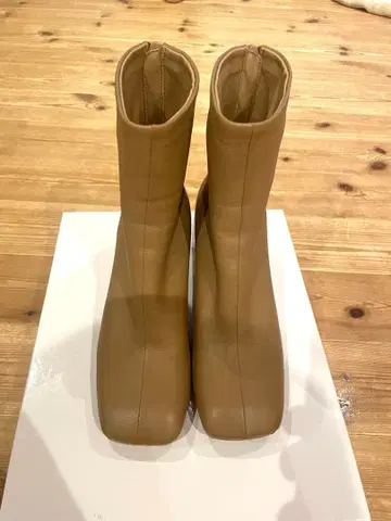 슬로브 이에나 SLOBE IENA 스트레치 시프 숏부츠 베이지