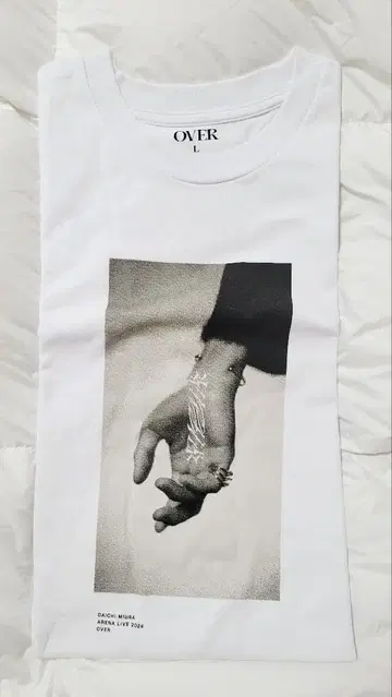 OVER 그래픽 T셔츠 L 사이즈
