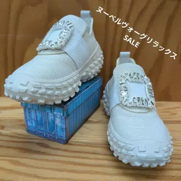 누벨 보 릴랙스 화이트 볼륨 밑창 스니커즈 23cm