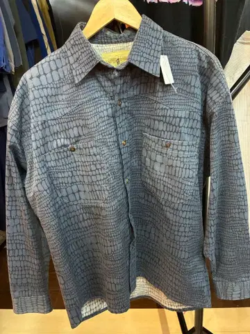 Lord George 크로커다일 패턴 긴팔 셔츠