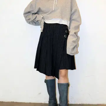 jouetie 벨트 플리츠 미디 스커트