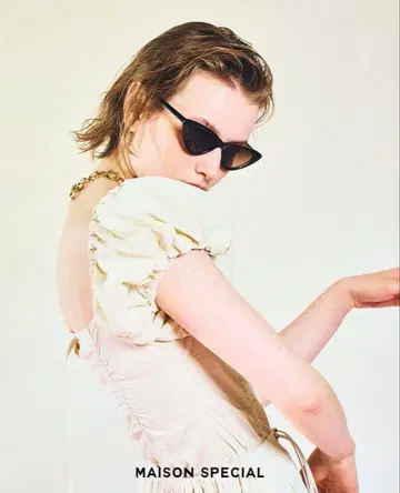 MAISON SPECIAL 2way 슬리브 코르셋 블라우스